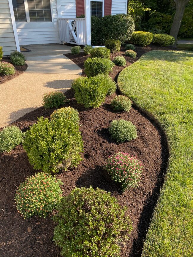 Madison, WI mulch installation service